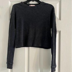 S Black Long Sleeve Crop